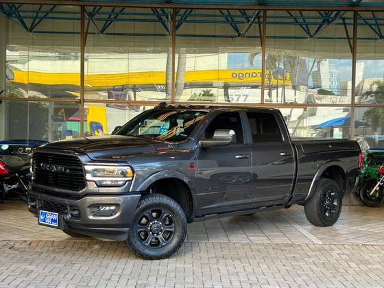 RAM 3500 6.7 I6 TURBO DIESEL LARAMIE NIGHT EDITION CD 4X4 AUTOMÁTICO RAM 3500 6.7 I6 TURBO DIESEL LARAMIE NIGHT EDITION CD 4X4 AUTOMÁTICO